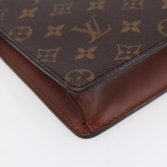 LOUIS VUITTON Monogram Pochette Homme Clutch Bag M51795 LV  LOUIS VUITTON Monogram Pochette Homme Clutch Bag M51795 LV Auth 153201